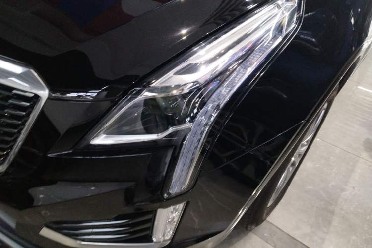 Used Cadillac XT5 2022 2.0T Four-Wheel Drive Luxury Version