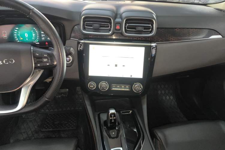 Used Lynk & Co 02 2019 1.5T DCT Two-Wheel Drive Sporty Version China VI Standard
