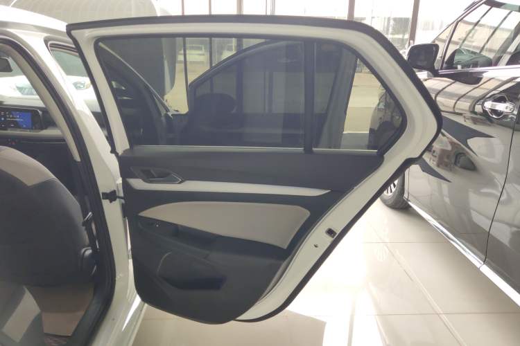 Used Volkswagen Golf 2023 Facelift 280TSI DSG Pro
