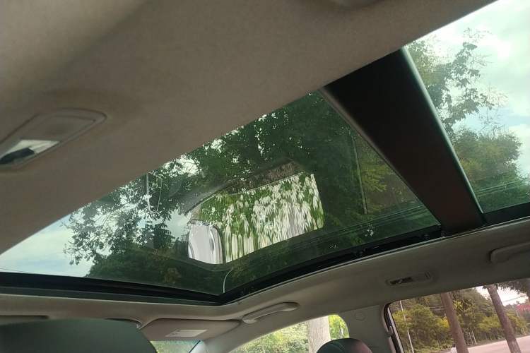 Used Hyundai Tucson 2020 280TGDi Two-Wheel-Drive GLS Fashion Edition China VI Standard
