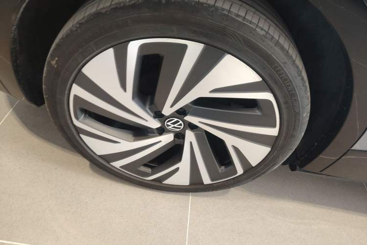 Used Volkswagen ID.4 CROZZ 2024 PRIME
