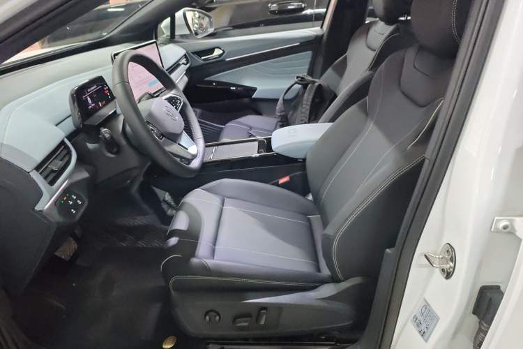 Used Volkswagen ID.4 X 2025 Smart Version Pure & Intelligent Enjoyment Edition
