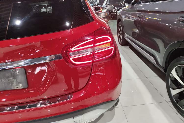 Used Mercedes-Benz GLA 2016 GLA 200 Fashion Model