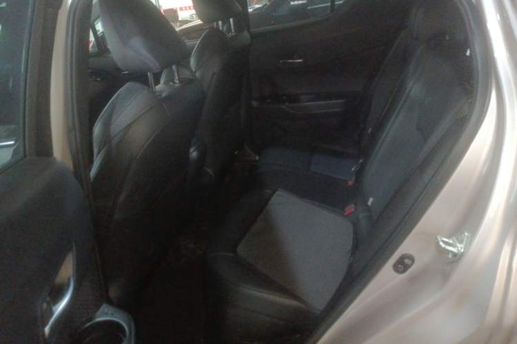 Used Toyota C-HR 2021 2.0L Luxury Edition