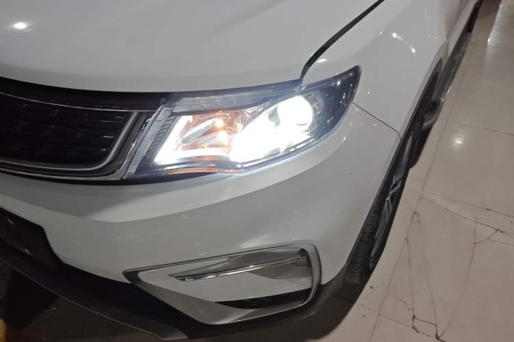 Used Geely Auto Emgrand X7 Sport 2021 1.8TD DCT Two-Wheel Drive Asian Games Comfort Edition
