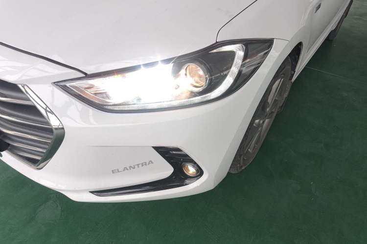 Used Hyundai Elantra 2016 1.4T Dual-Clutch Xuan Dong · Dynamic Version