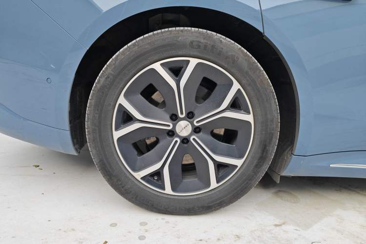 Used Hima Luxeed S7 2024 Pro Rear-Drive Long-Range Version
