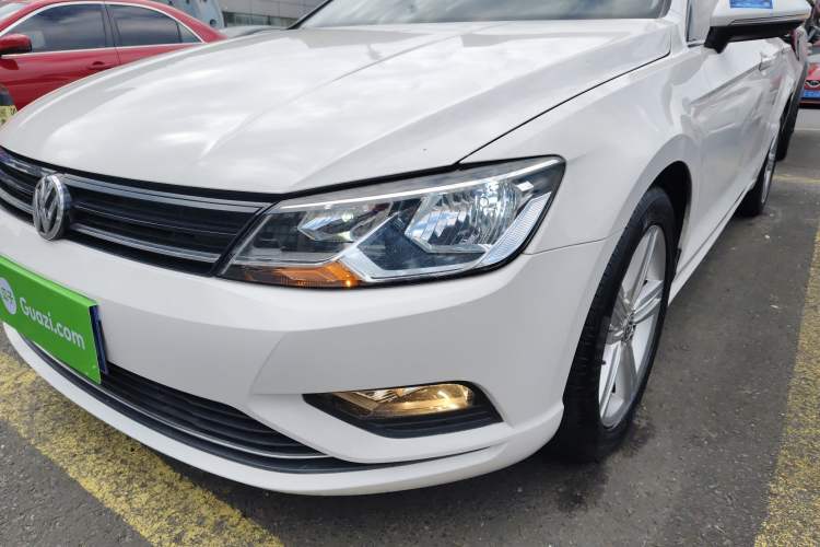 Used Volkswagen Lamando 2018 280TSI DSG Comfort Edition
