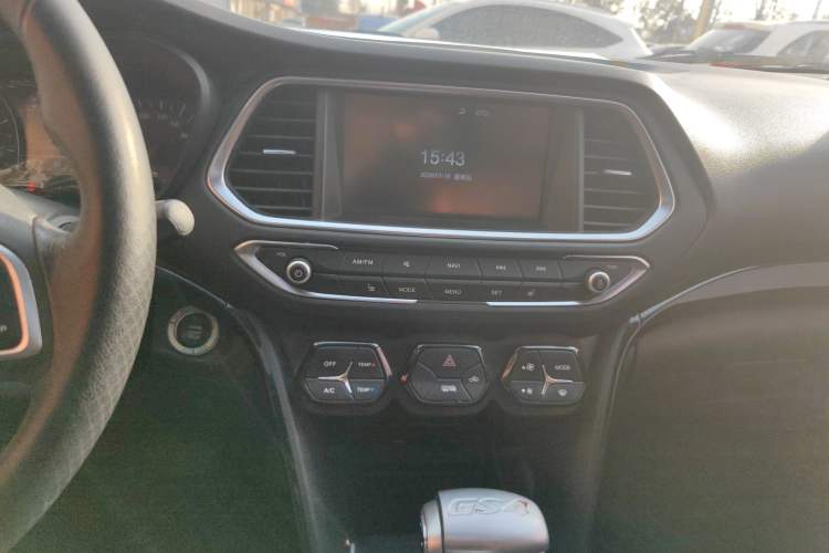 Used GAC Trumpchi GS4 2015 200T G-DCT Luxury Edition