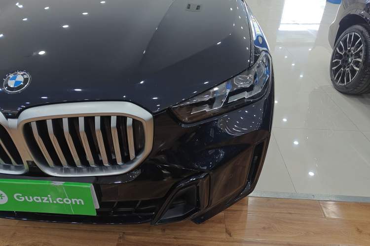 Used BMW X5 2023 xDrive 40Li M Sport Night Edition Package
