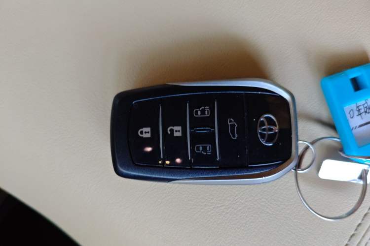 Used Toyota Vellfire 2020 Dual-Engine 2.5L HV Prestige Edition
