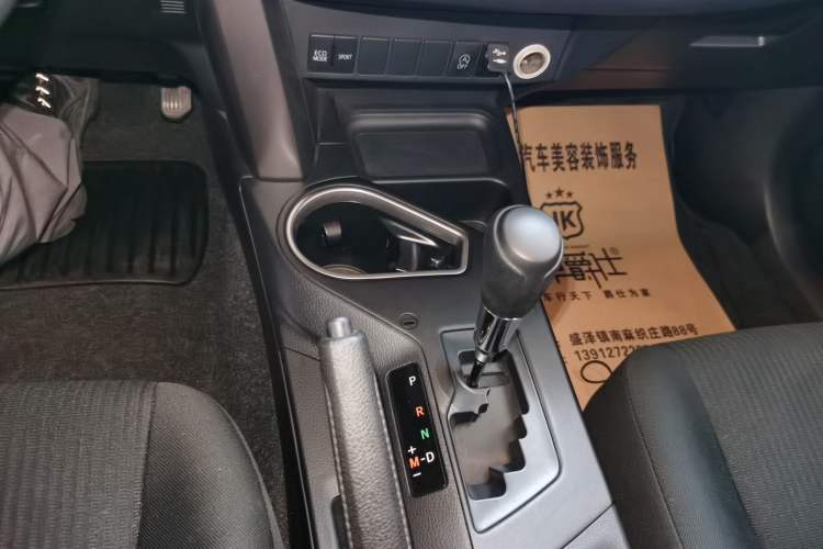 Used Toyota RAV4 2019 2.0L CVT Two-Wheel Drive Pioneer Edition China VI Standard
