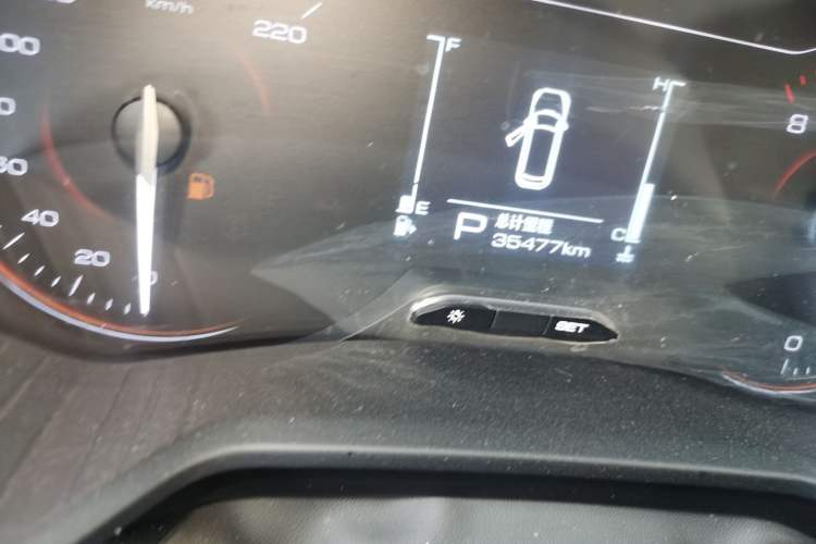 Used Wuling Jiachen 2022 1.5T CVT Smart Luxury Version
