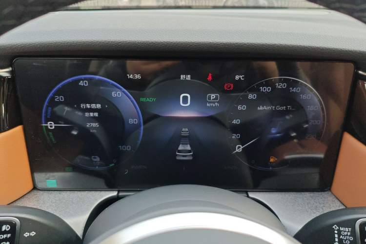 Used Hongqi HS7 PHEV 2025 Model 2.0T PHEV Four-Wheel Drive 2 Million Units Commemorative Edition 6-Seater