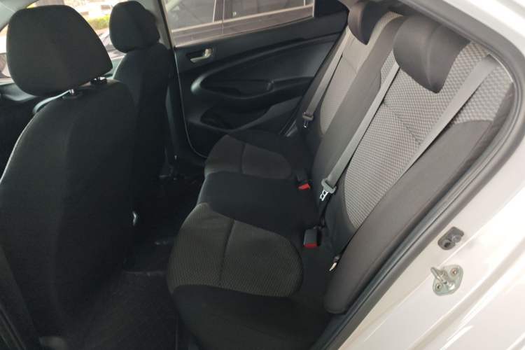 Used Hyundai Verna 2017 1.4L Automatic YueXiang Edition China V-standard