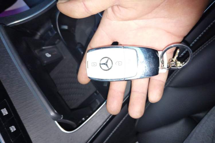 Used Mercedes-Benz GLC Coupe 2020 GLC 300 4MATIC Coupe SUV
