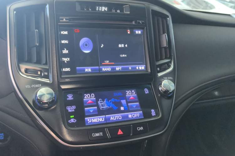 Used Toyota Crown 2015 2.0T Fashion Edition
