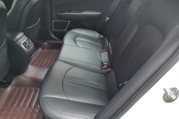 Used Kia K5 2016 1.6T Automatic LUX