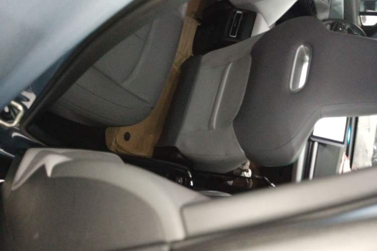 Used Changan UNI-T 2023 2nd Generation 1.5T Flagship Version
