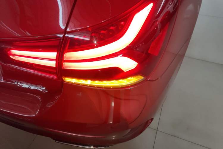 Used Mercedes-Benz A-Class 2022 Revised Version A 200 L Sport Sedan Fashionable Style
