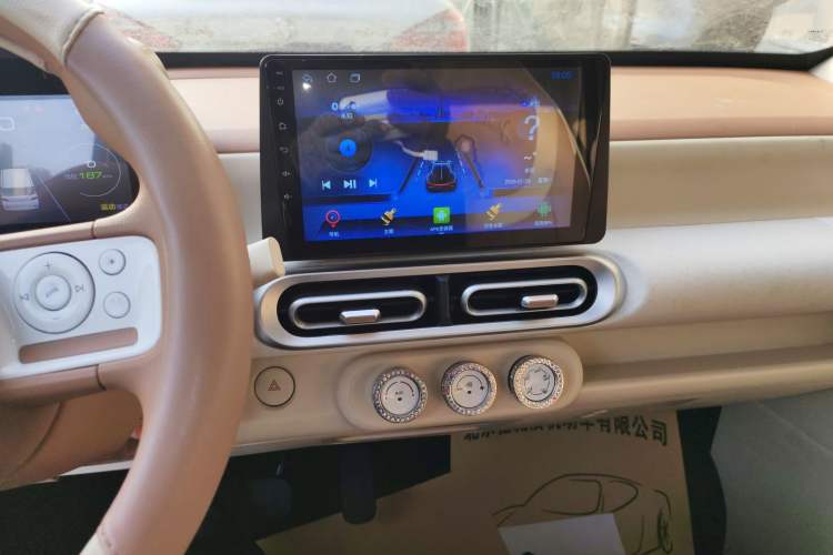 Used Wuling Hongguang MINIEV 2024 3rd Generation 215km Youth Edition
