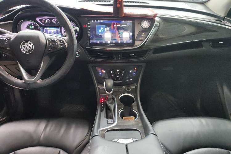 Used Buick Envision 2018 20T Two-Wheel-Drive Elite Model
