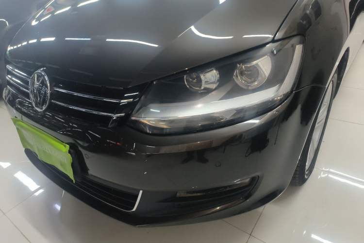 Used Volkswagen Sharan 2018 380TSI Comfort Edition 6-Seater
