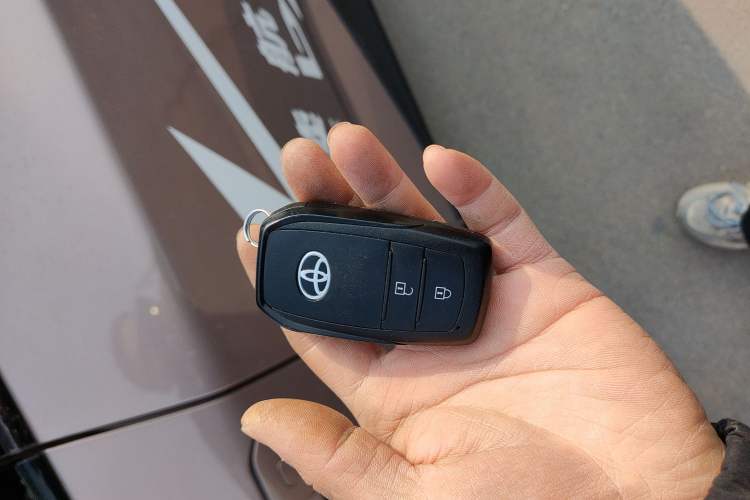 Used Toyota bZ3 2023 616 km Long-Range Premium
