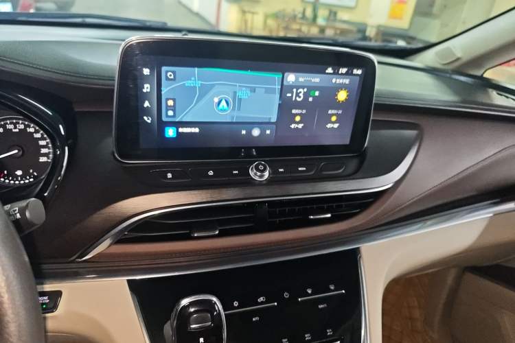 Used Buick GL8 2023 Land Executive Class Smart Enjoyment Model
