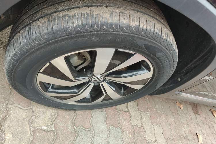 Used Volkswagen Tayron 2022 330TSI Two-Wheel Drive Luxury Smart Connectivity Version