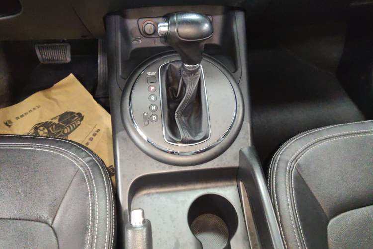 Used Kia Sportage R 2014 2.0L Automatic Two-Wheel Drive GLS Trim
