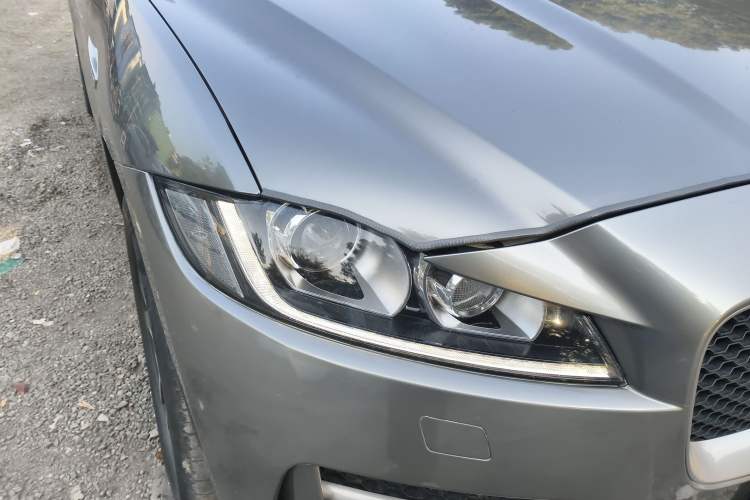 Used Jaguar F-PACE 2018 2.0T All-Wheel Drive R-Sport Sport Edition
