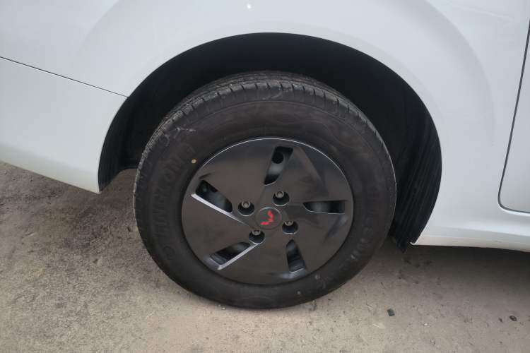 Used Wuling Hongguang New Energy 2025 Extended-Range Hybrid 50KM Comfort Version
