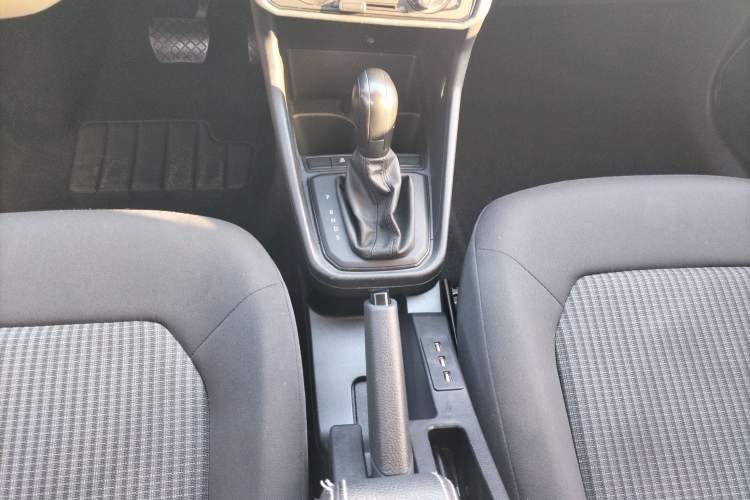 Used Volkswagen Santana 2021 1.5L Automatic Fashion Edition