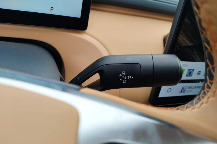 Used Geely Galaxy Galaxy Xingjian 7 EM-i 2025 120km Flagship Edition
