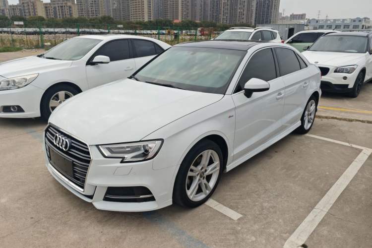 Used Audi A3 2018 30th Anniversary Edition Limousine 35 TFSI Fashion Model