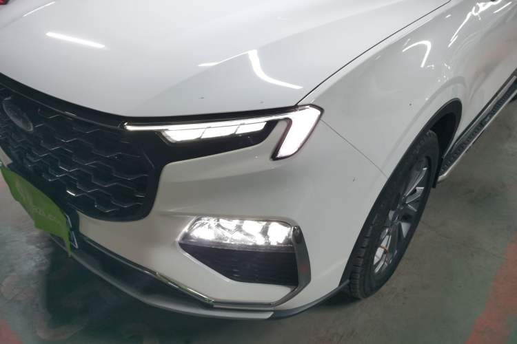 Used Ford Equator 2021 EcoBoost 225 Premier 7-Seater (2/2/3)