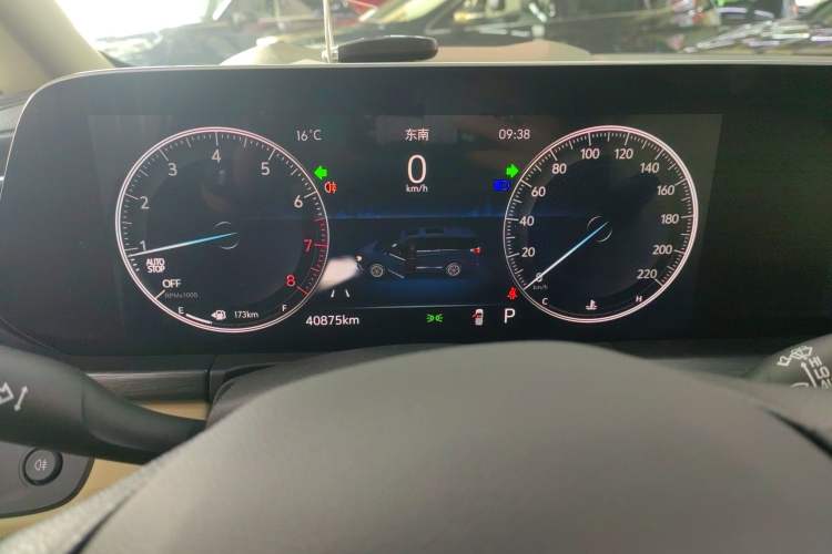 Used Buick GL8 2022 ES Land Cruiser 653T Luxury Model
