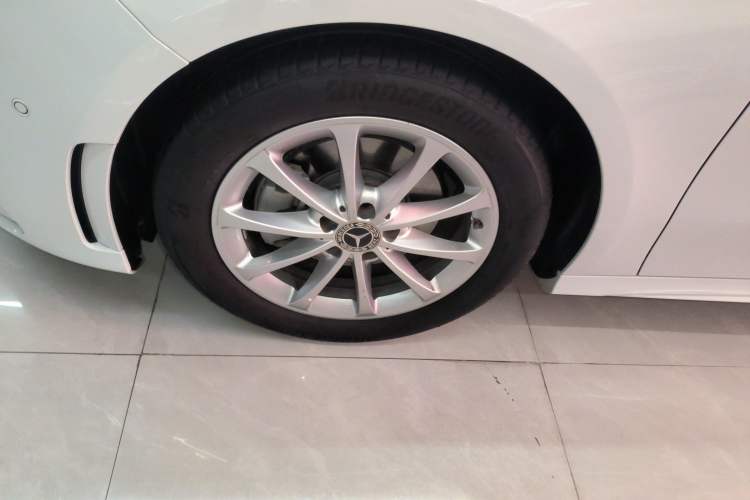 Used Mercedes-Benz A-Class 2021 A 200 L Sport Sedan Fashion Model
