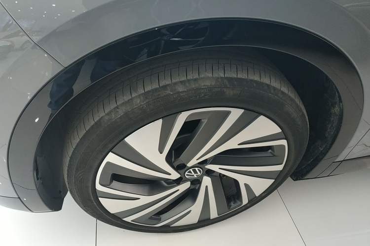 Used Volkswagen ID.4 CROZZ 2024 PRIME