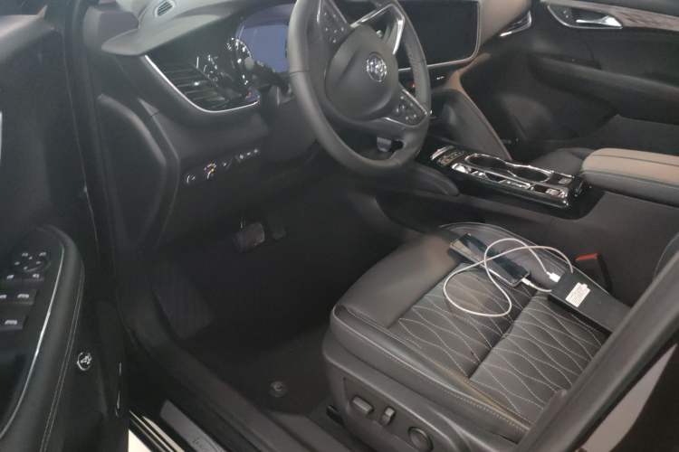 Used Buick Envision 2020 Encore S 652T All-Wheel-Drive Avenir
