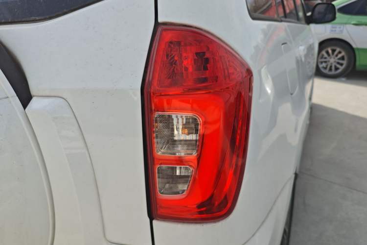 Used Chery Tiggo 3 2015 1.6L Manual Zhishang Commemorative Edition
