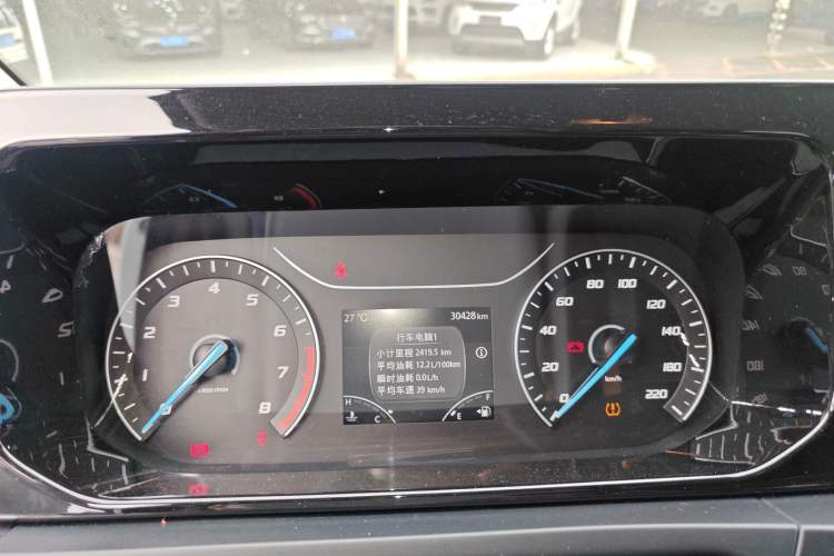 Used Ford Transit 2023 2.0T Gasoline Manual Multifunction Commercial Vehicle Short Wheelbase Low Roof 5/6 Seats