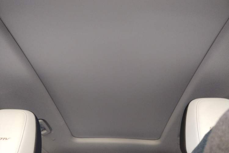 Used Chevrolet Equinox Plus 2024 155km ACTIV Ultimate Edition