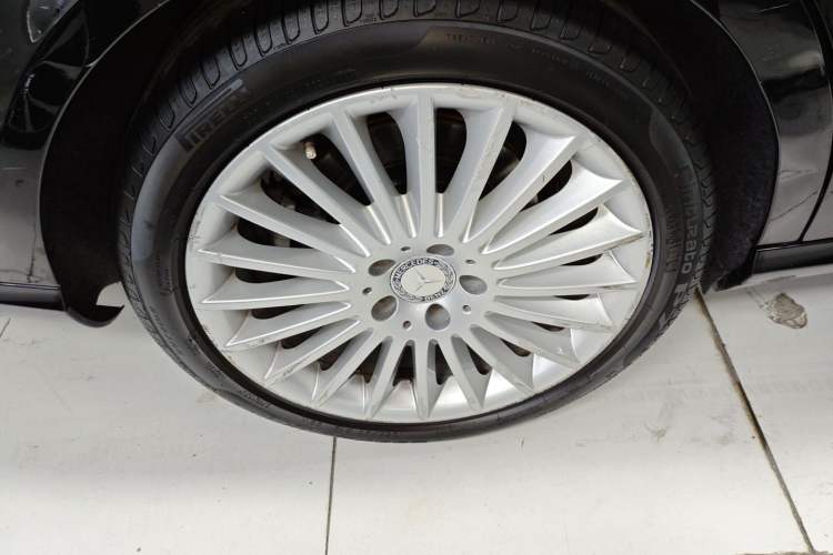 Used Mercedes-Benz E-Class 2015 Revised E 260 L
