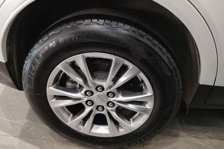 Used Cadillac XT5 2022 2.0T Two-Wheel Drive Luxury Version