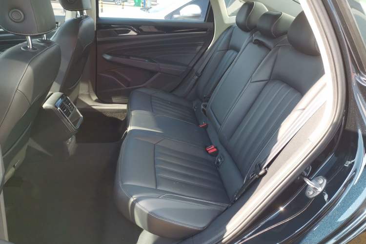 Used Volkswagen Passat 2024 280TSI Business Edition