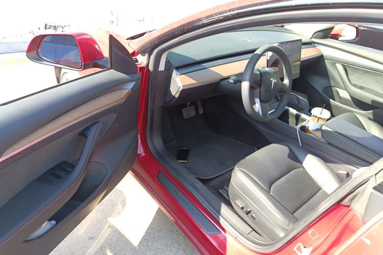 Used Tesla Model 3 2021 Standard Range Rear-Drive Upgraded Version
