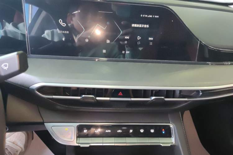 Used Changan Eado 2022 PLUS Blue Whale NE 1.4T GDI DCT Prestige Edition