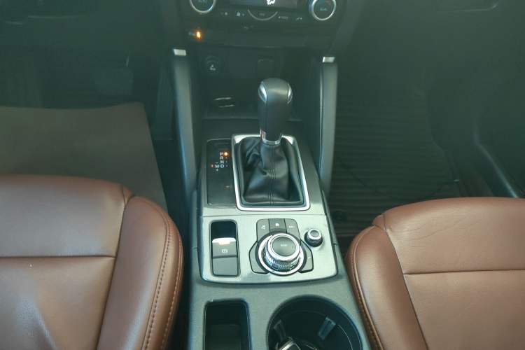 Used Mazda CX-5 2015 2.0L Automatic Two-Wheel Drive Urban Version
